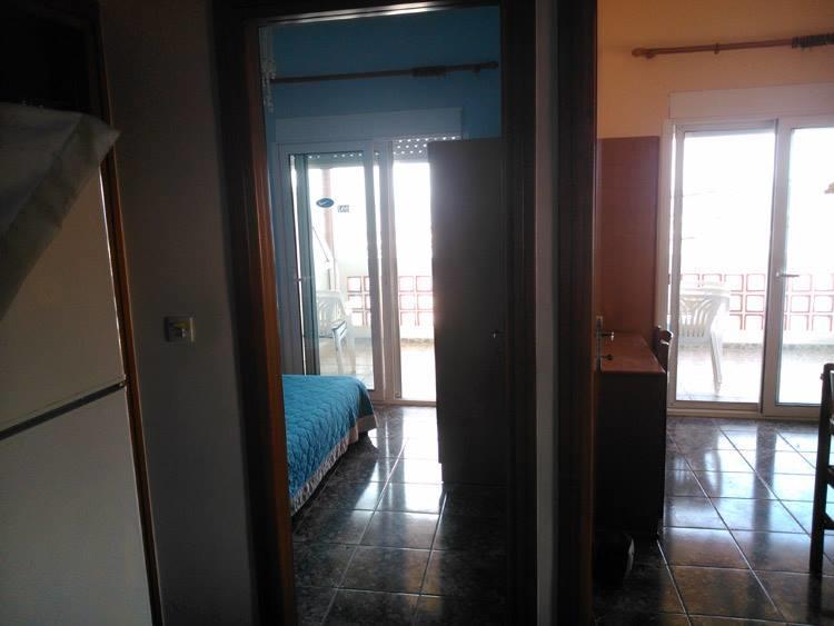 Peristerianos Apartments Nea Skioni Exterior foto